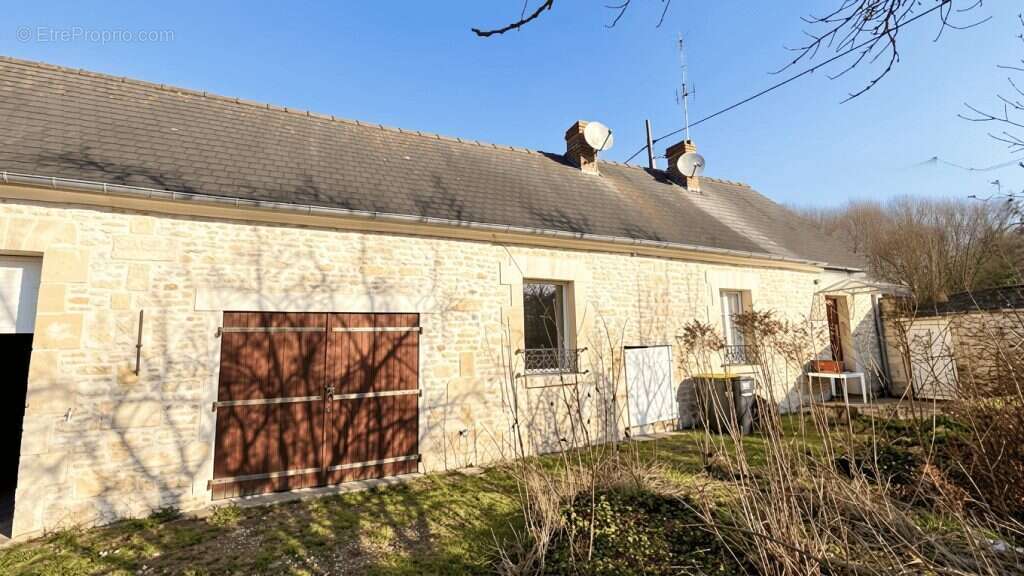 Maison à MOUY