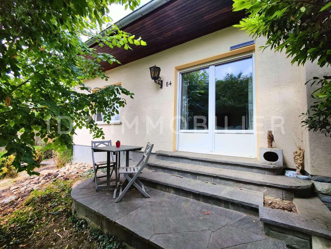 Maison 137 m² à Hegenheim  - photo 3