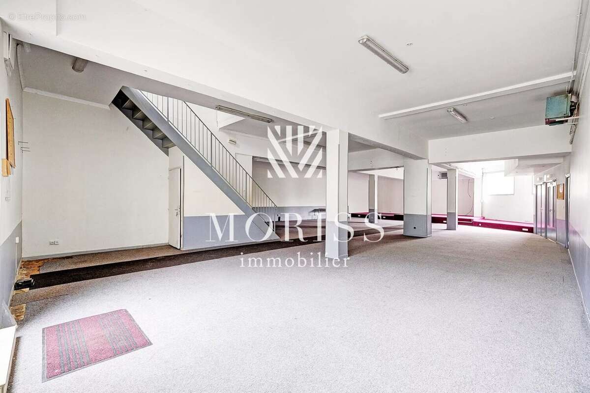 Commerce à SAINT-MAUR-DES-FOSSES