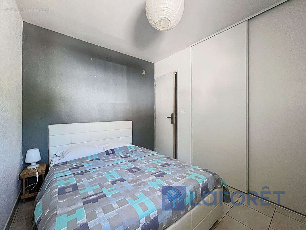 Appartement à SIX-FOURS-LES-PLAGES