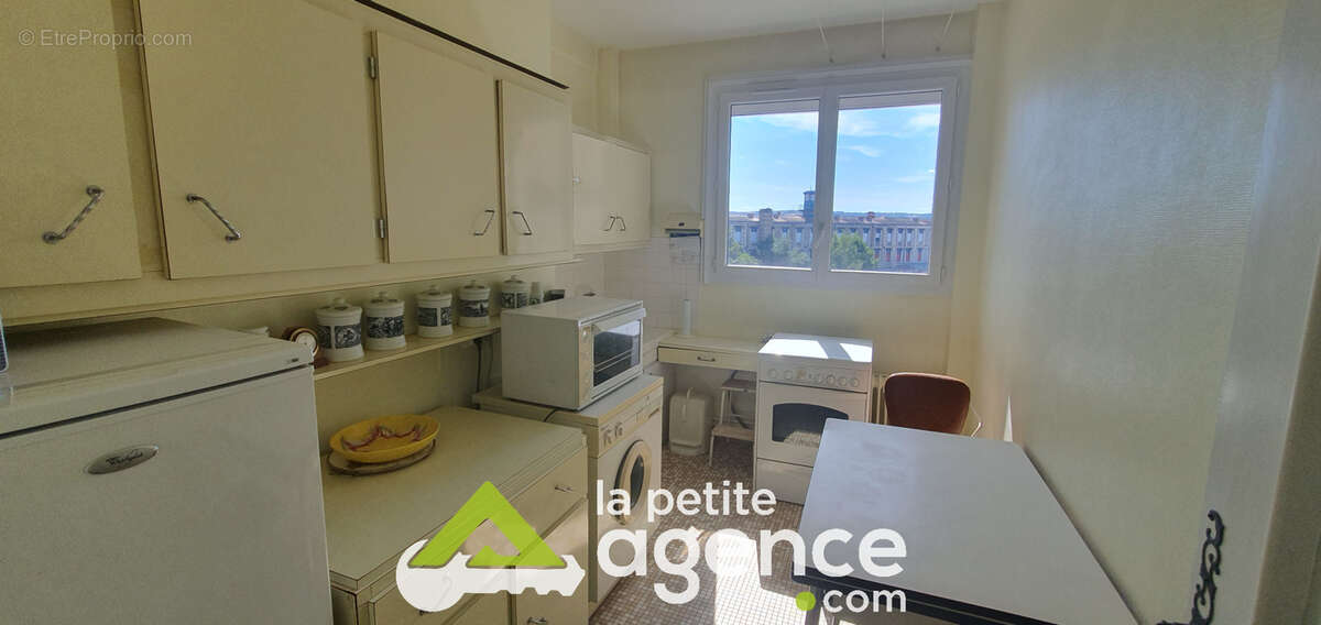 Hyper Centre - Appartement 5 pièces 116 m2 avec ascenseur - photo 4