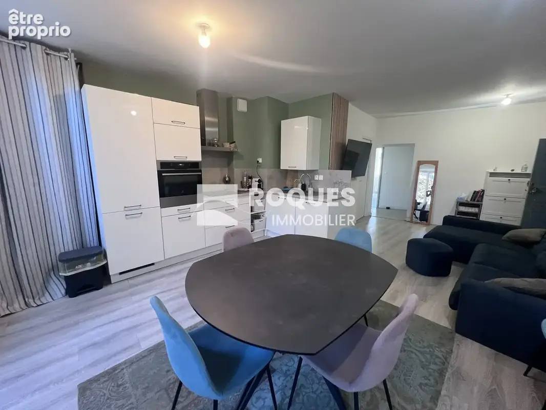  Appartement T3 en centre ville de Millau - photo 4