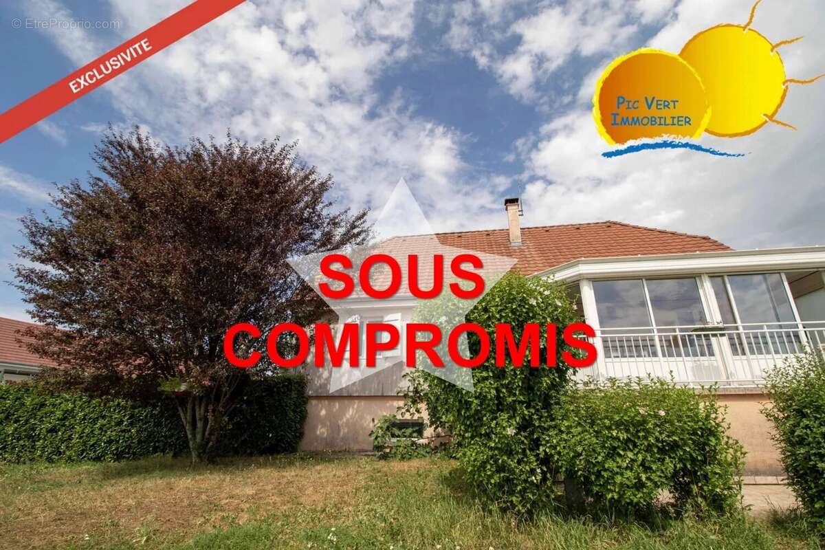 Maison à JOUHE