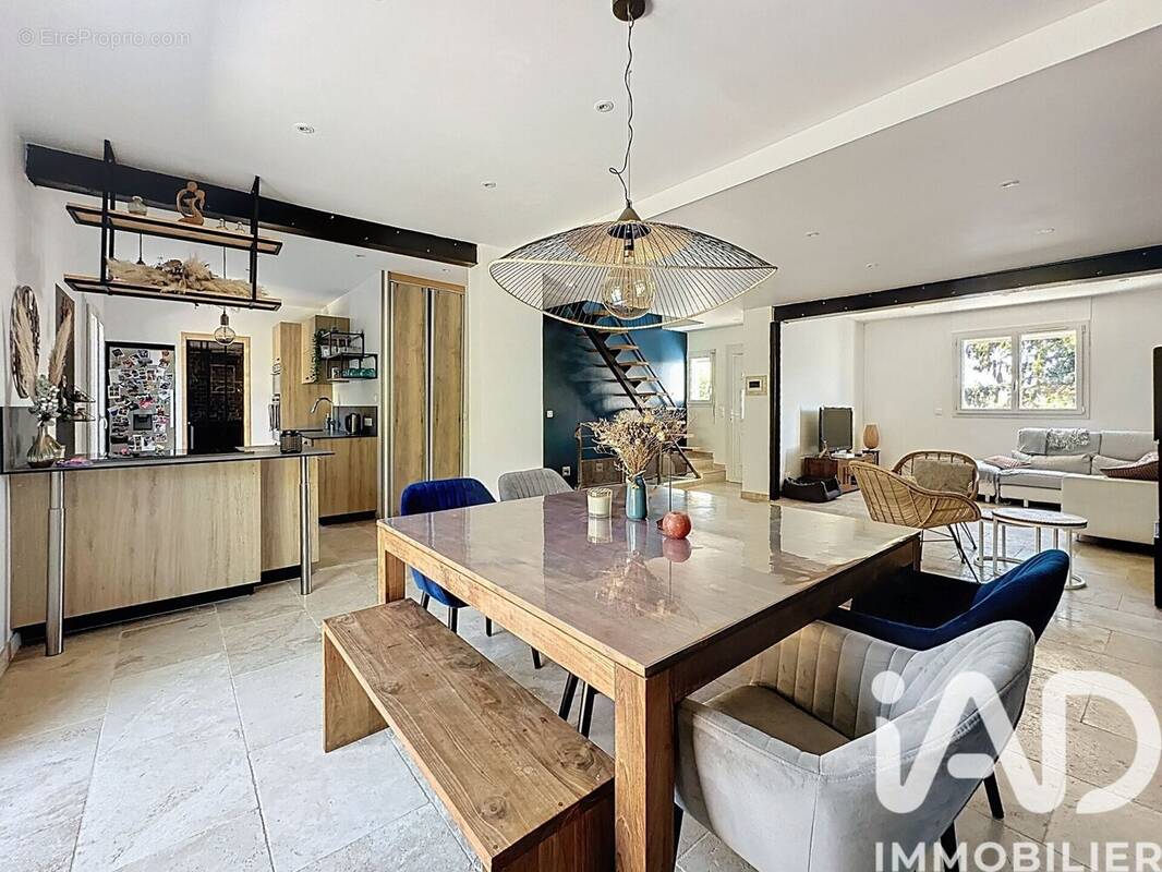 Photo 1 - Maison à SUCY-EN-BRIE