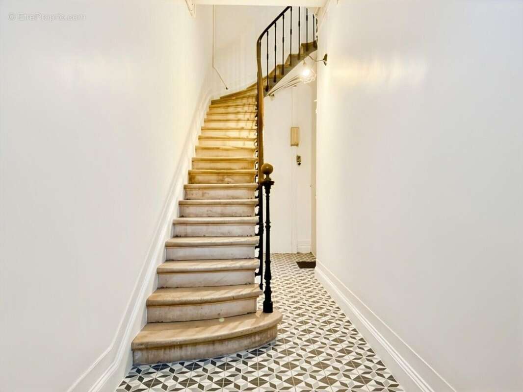 Photo 7 - Appartement à BORDEAUX