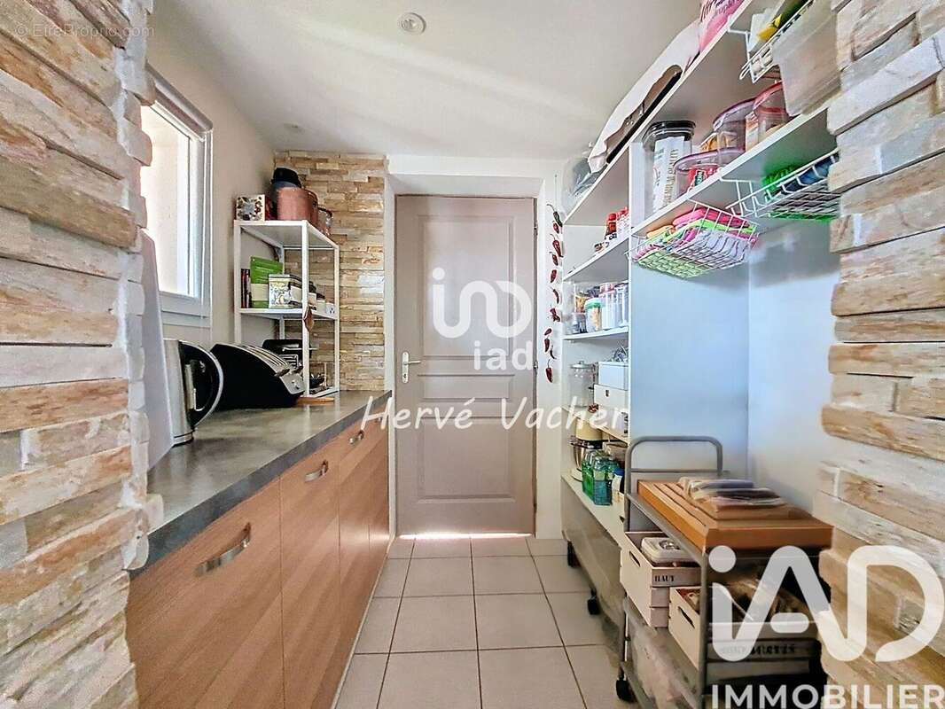 Photo 8 - Maison à VILLIEU-LOYES-MOLLON