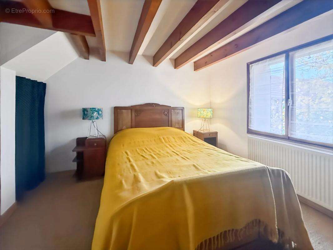 Maison à LIMETZ-VILLEZ