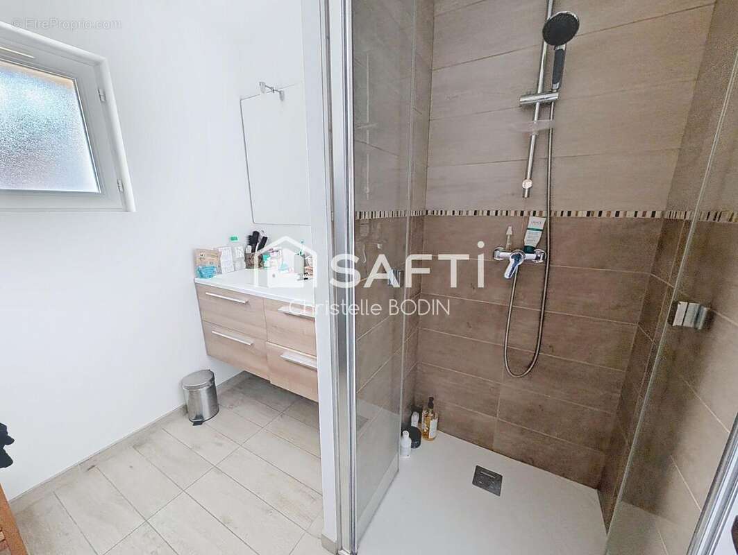 Photo 4 - Maison à SAINTE-SOULLE