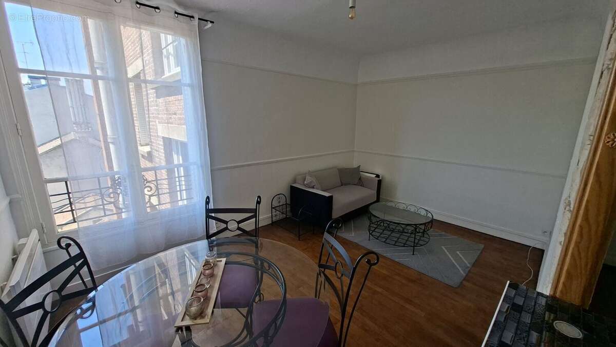 Appartement à LE BOURGET