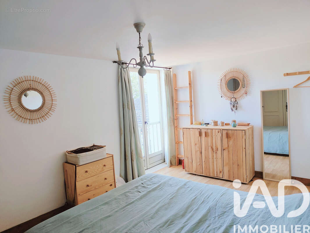 Maison 135 m² à Bonnes  - photo 6