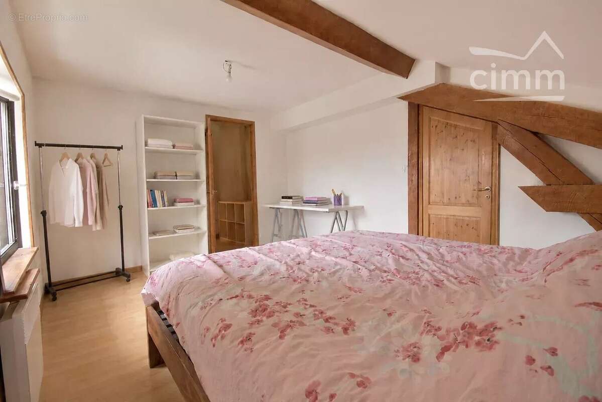 Appartement à VILLARD-BONNOT