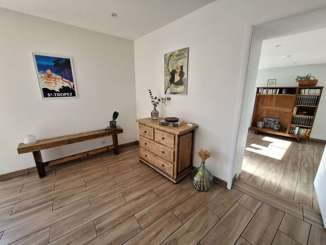 Maison à CLONAS-SUR-VAREZE