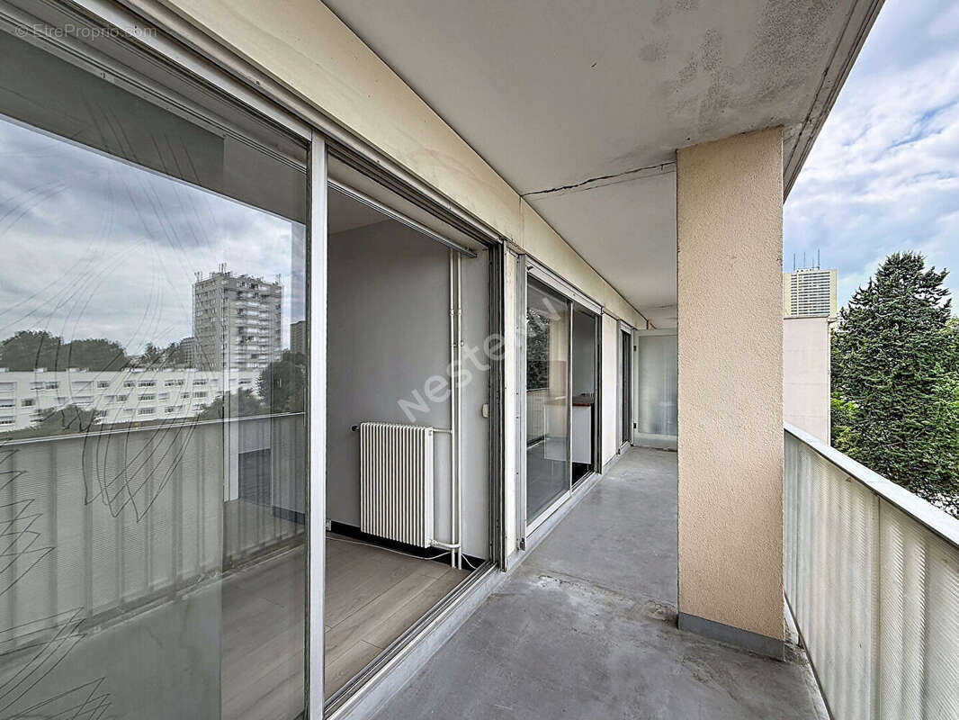 Appartement à MONTREUIL