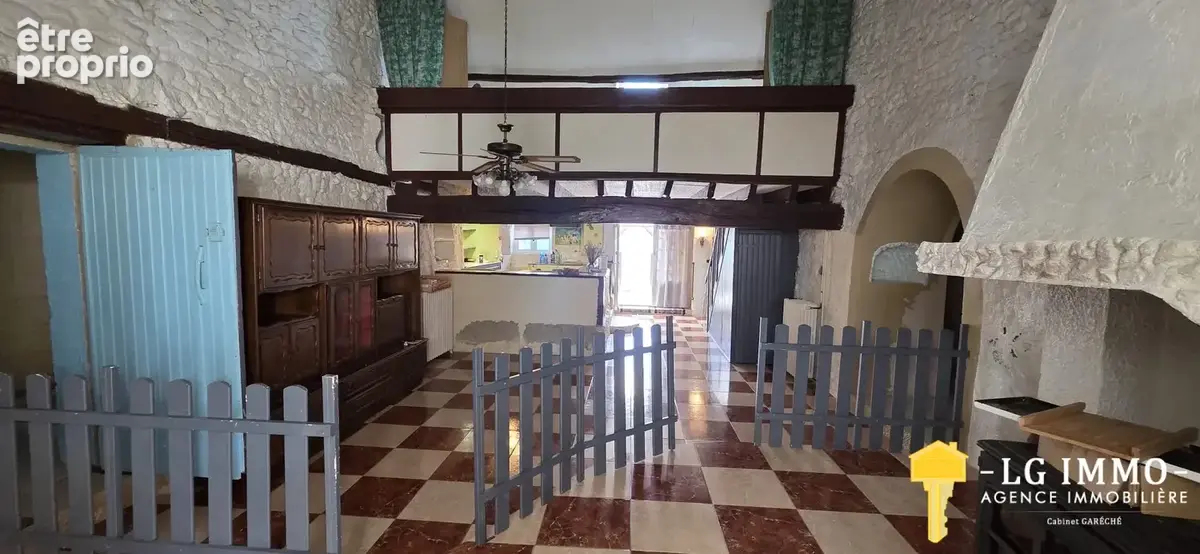 Maison de bourg 176 m2,3 chambres, cour, piscine - photo 2