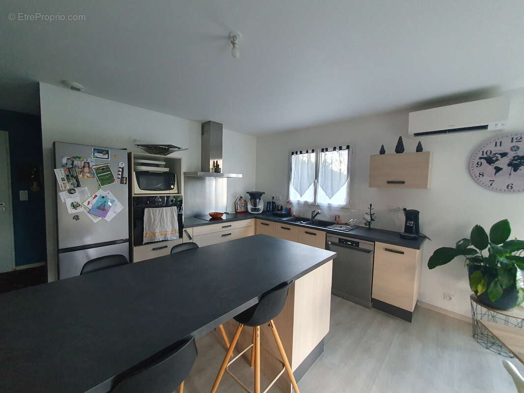 À Hagetmau, maison avec terrasse à acheter avec SN AGENCE TACHON - photo 3