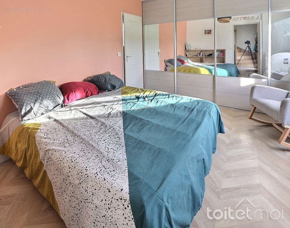 Maison à SAINT-REMY-LES-CHEVREUSE