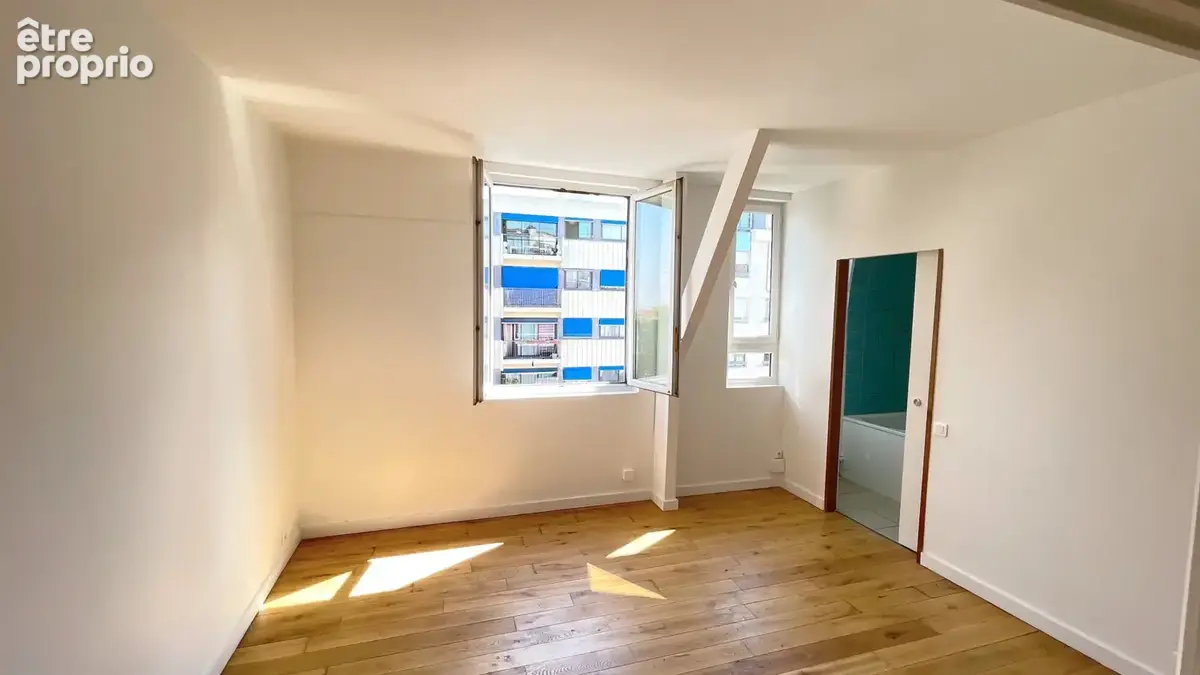 BUTTES CHAUMONT, métro BOTZARIS T2 de 36 m2 au 6ème et dernier étage avec ascenseur et cave - photo 11