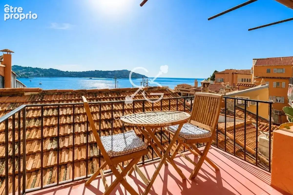 Villefranche-sur-mer - vieille-ville - appartement - 2/3 pièces - 65,55 m² - vue mer panoramique époustouflante - terrasse - photo 6
