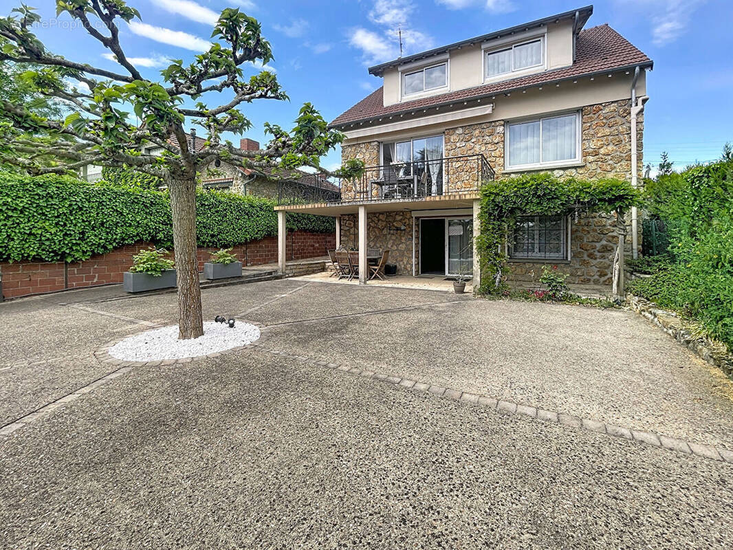 Maison à BRUNOY