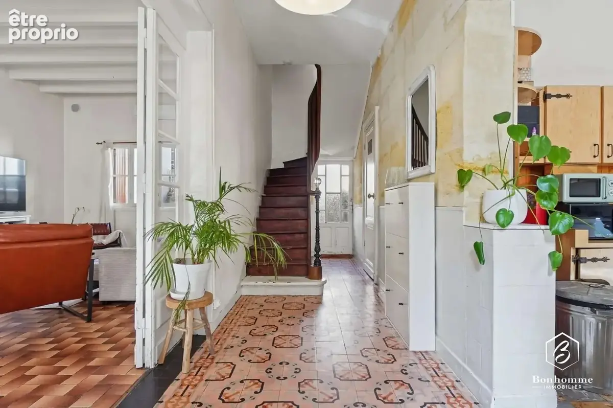 maison 140m2 5 pièces - LANGOIRAN - photo 3