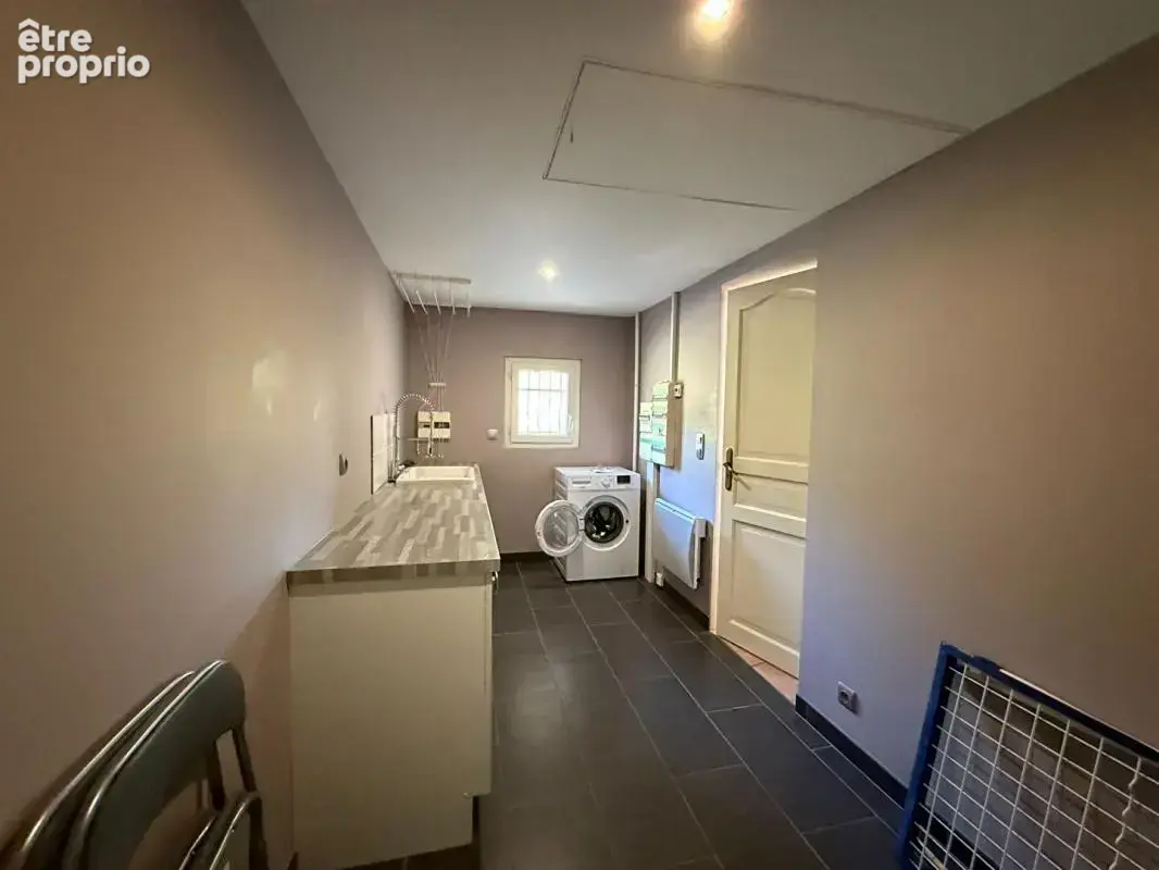 Maison plain-pied Montlegun 190 m² sur vaste terrain arboré avec terrasse et garage indépendant - photo 15