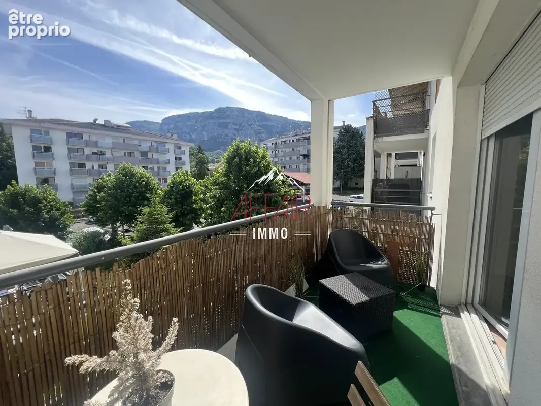Appartement t3 - 44 m2 avec balcon et parking   douane croix de rozon à pied - 74160 collonges sous saleve - photo 6