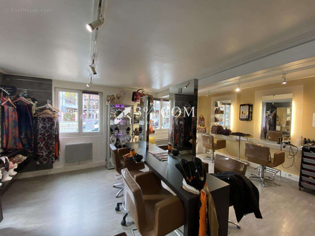 Commerce à HOENHEIM