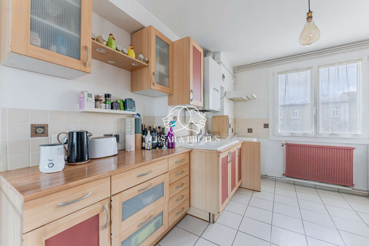 Appartement à LYON-8E