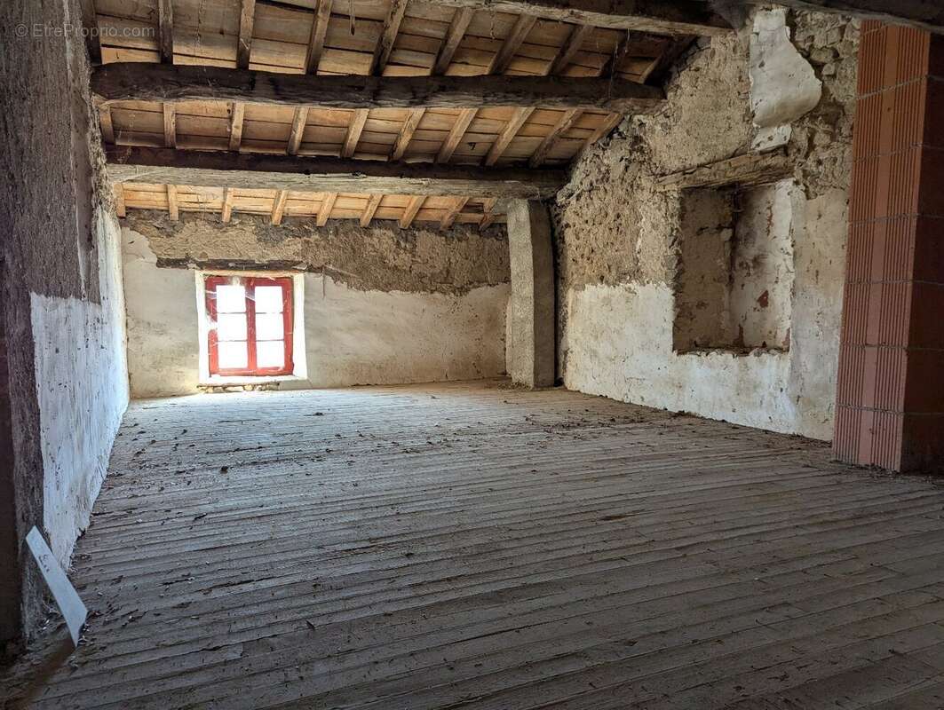 Maison de hameau de 183 m² avec jardin - photo 13