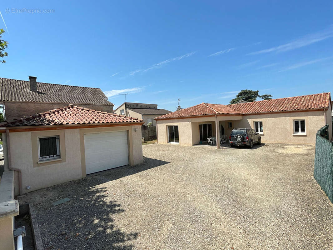 Maison à MONSEMPRON-LIBOS