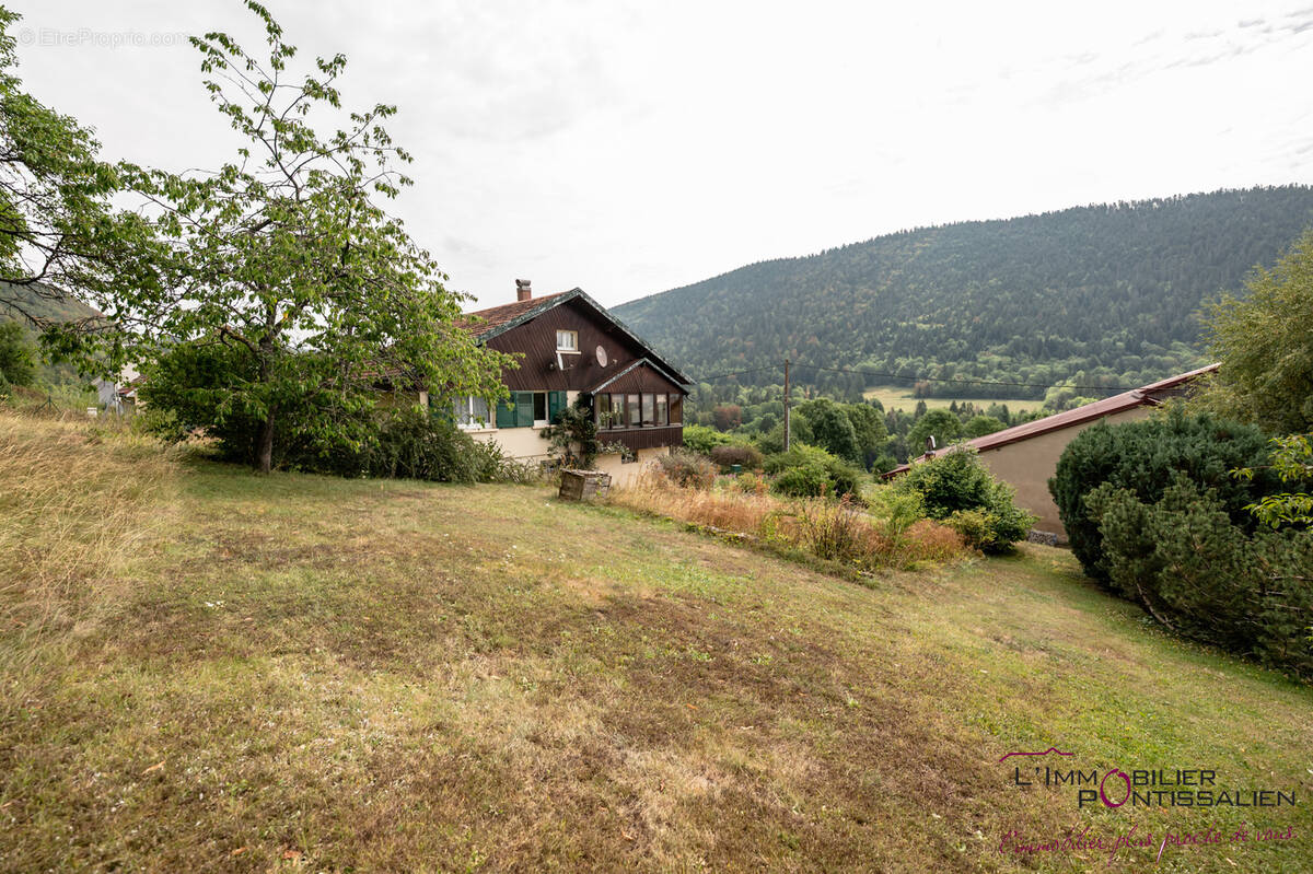 Maison à JOUGNE