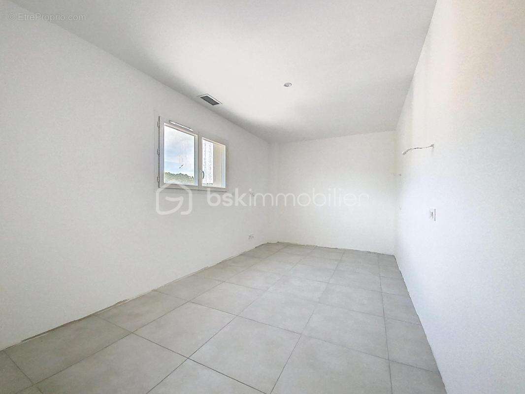 Maison à CESSENON-SUR-ORB