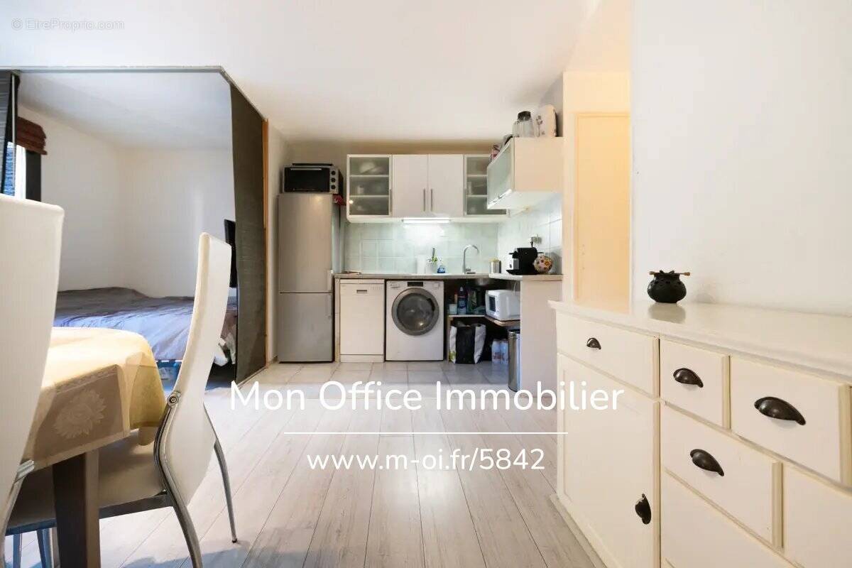 Appartement à RISOUL