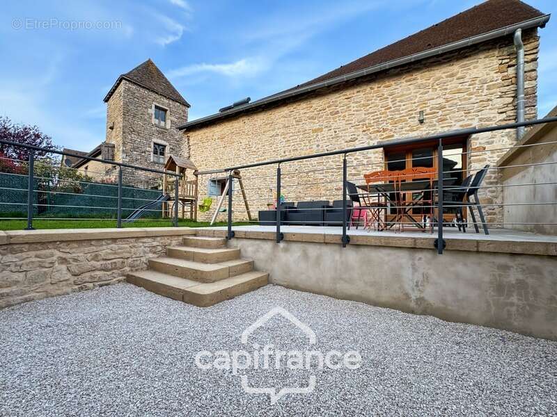 Maison à CHALON-SUR-SAONE