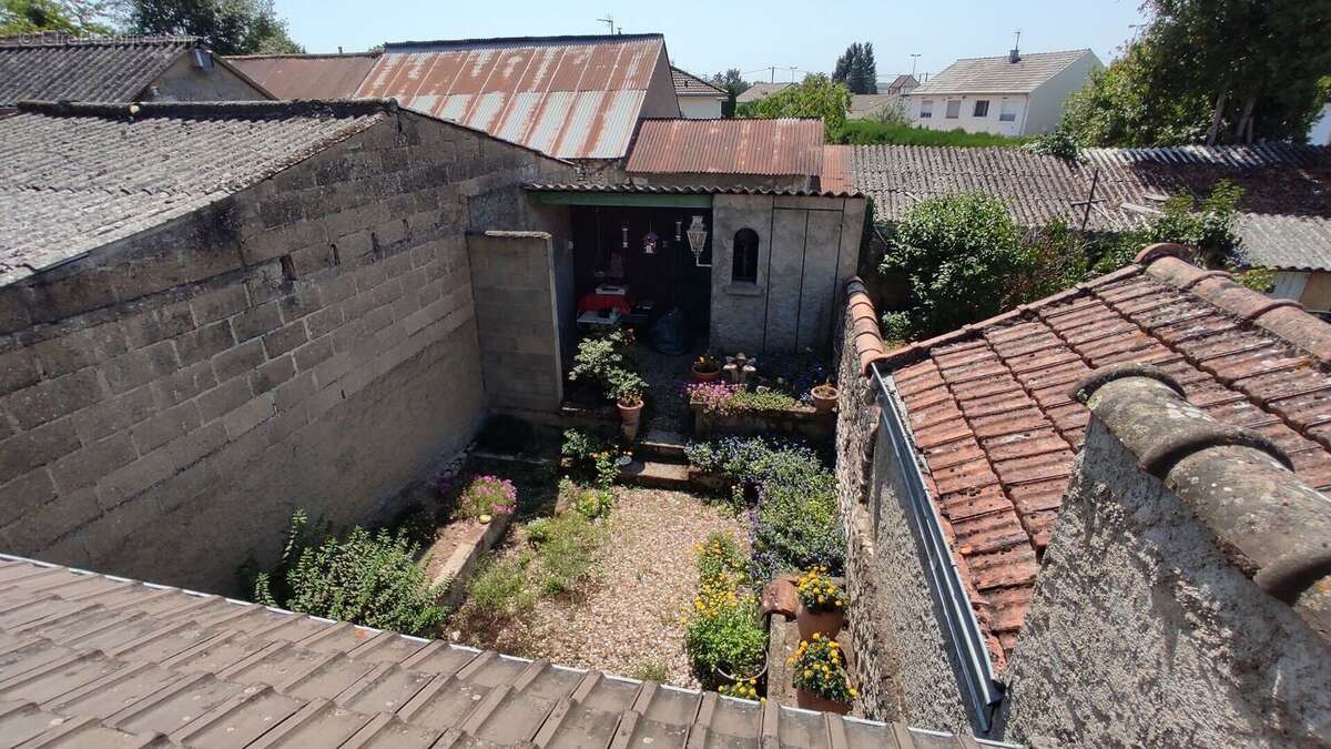 Maison à CHATELLERAULT