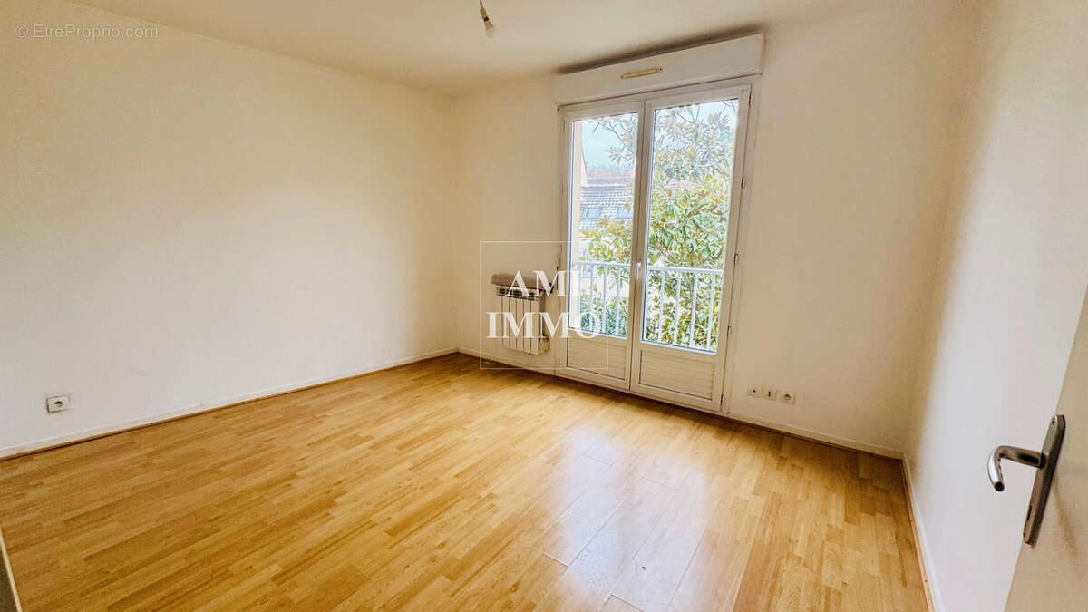 Appartement à IGNY