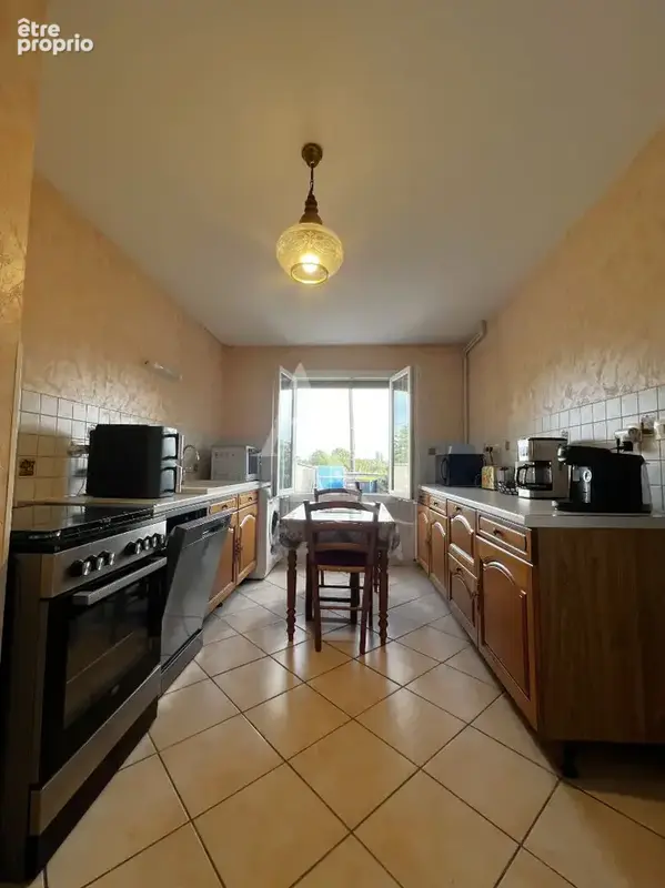 Maison de 108 m² avec 4 chambres, garage et cave - Lux - photo 9