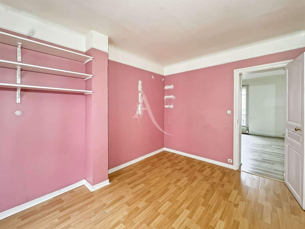 Appartement à PARIS-12E