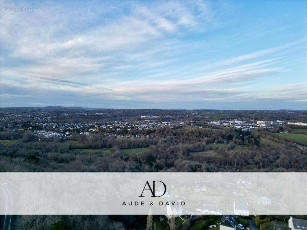 Terrain à QUIMPER