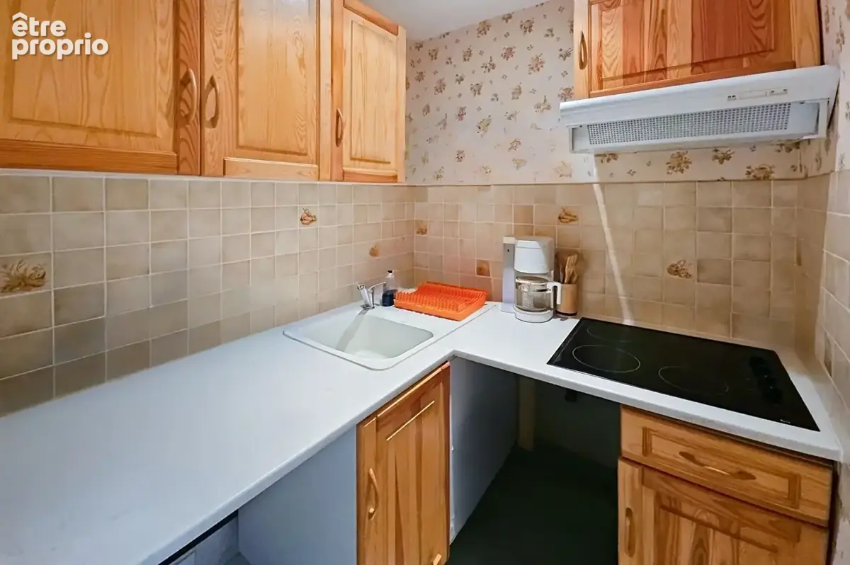 PAUILLAC 33250 - Immeuble 200 m² - investissement locatif -  CENTRE VILLE - photo 5
