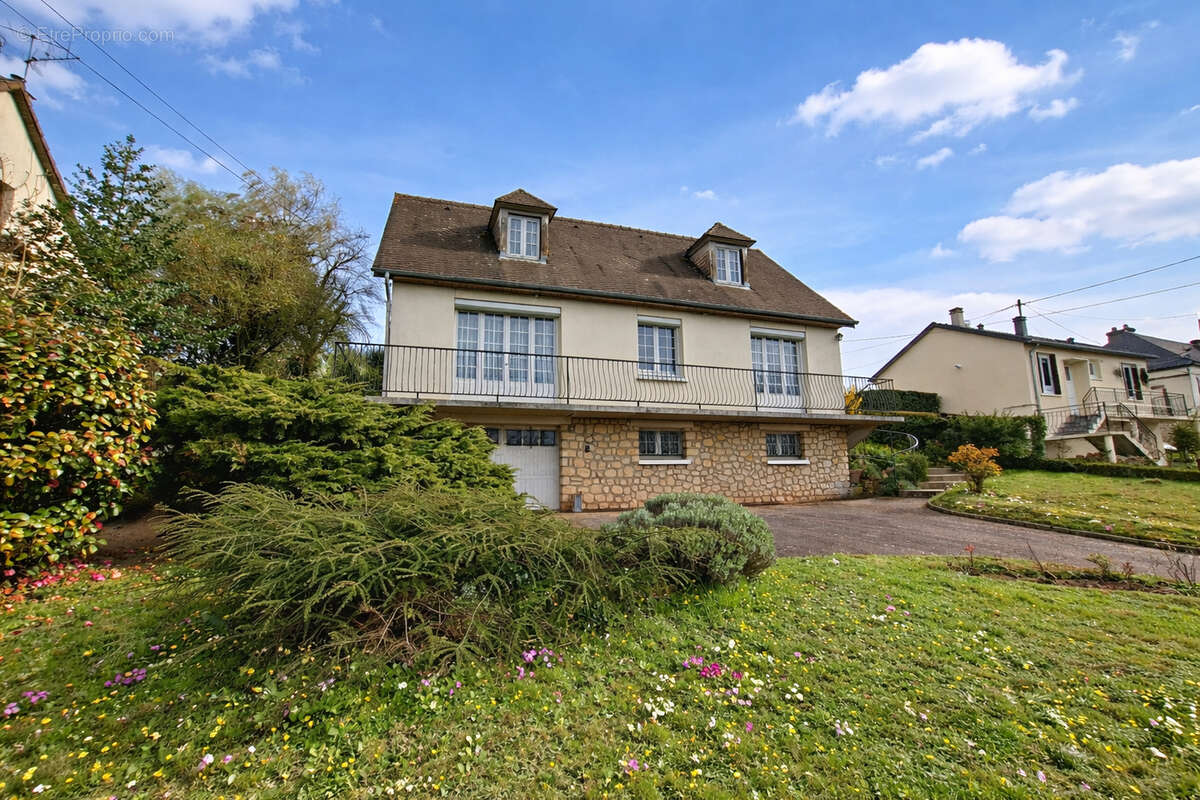 Maison à L'AIGLE