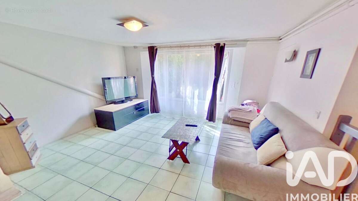 Photo 5 - Maison à THIAIS