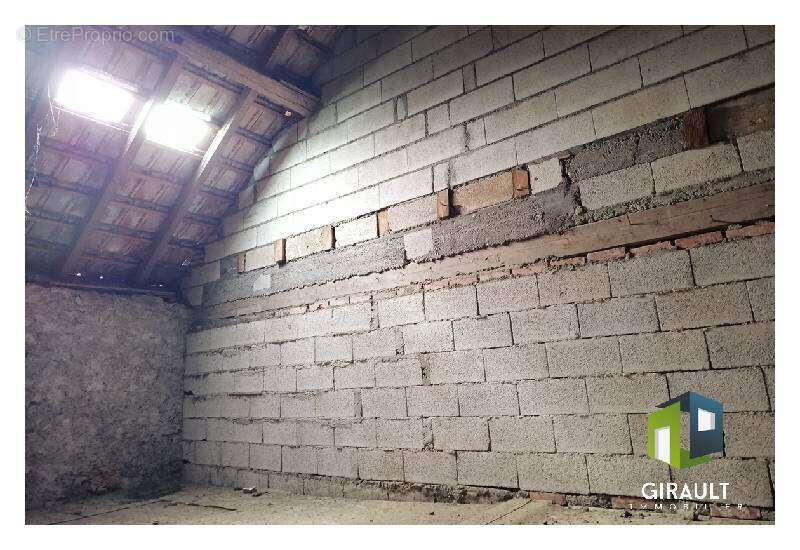 Maison à AUXELLES-BAS