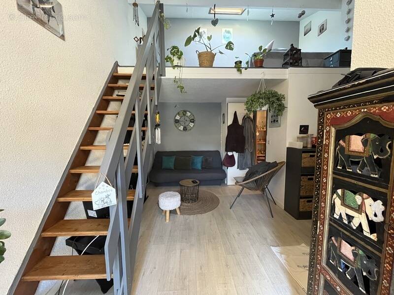 Maison à BAGNOLS-EN-FORET