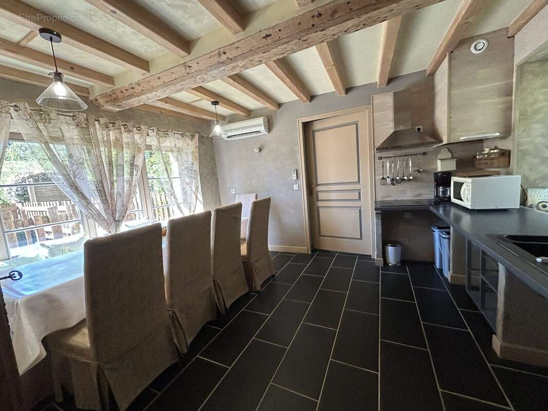 Maison à PONT-D'OUILLY