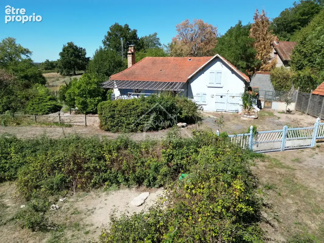 Terrain constructible de 1068 m² - photo 3