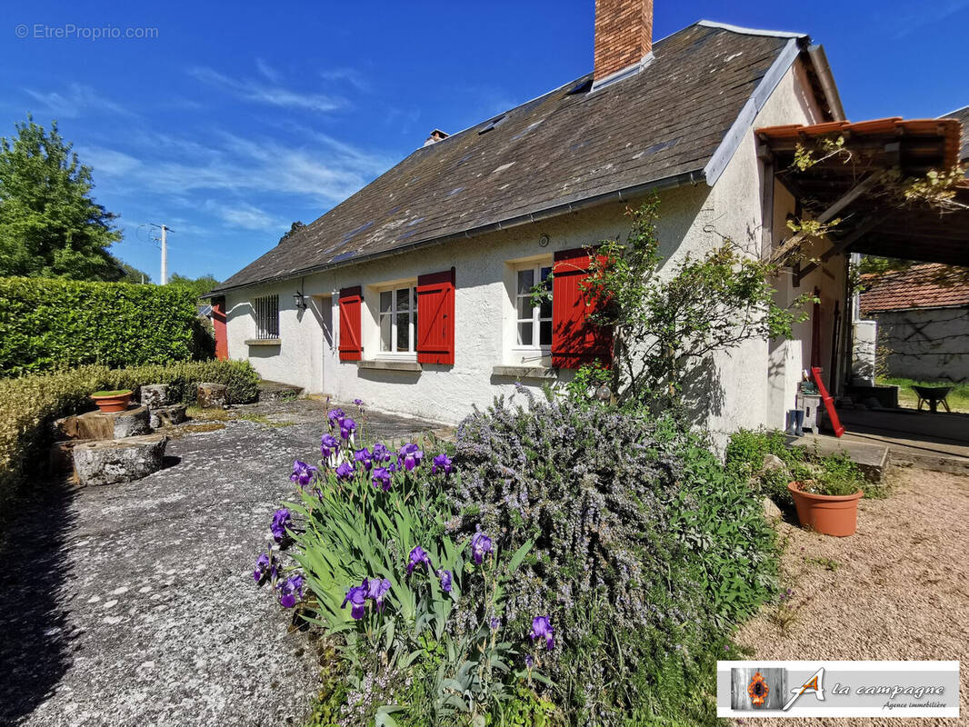 Maison à SAINT-MAURICE-PRES-PIONSAT