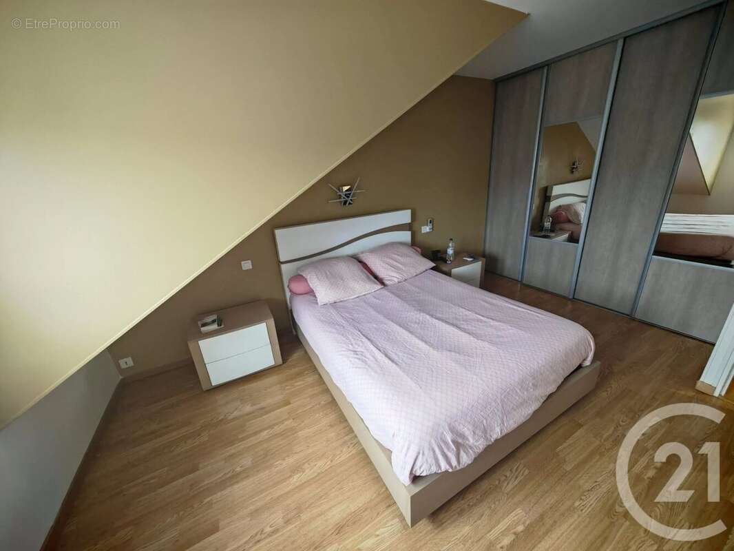 Maison à LA FRETTE-SUR-SEINE