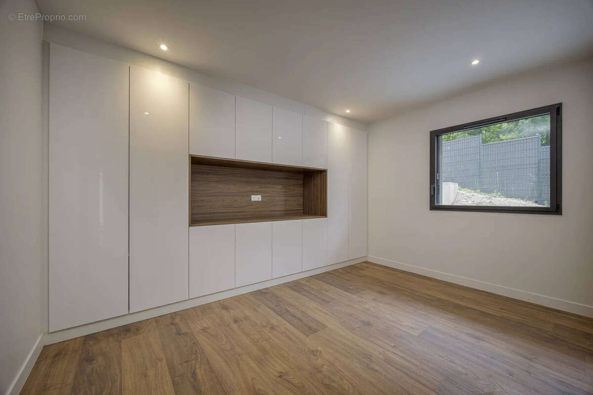 Maison à LA MOTTE-SERVOLEX