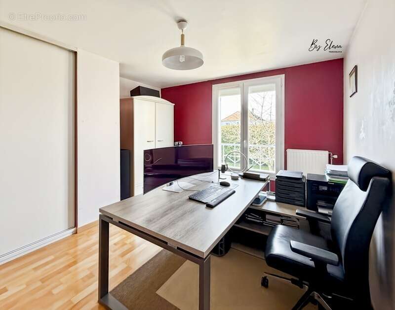 Maison à BUSSY-SAINT-GEORGES